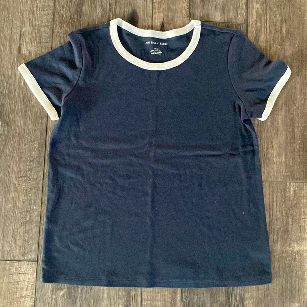 American Eagle T-shirt